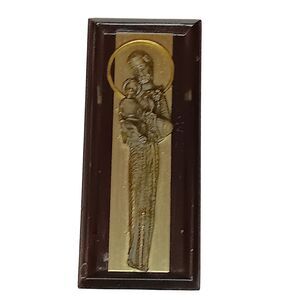 VTG Mini Italy Joseph & Baby Lucite Tabletop Figurine w/Easel Brown & Goldtone